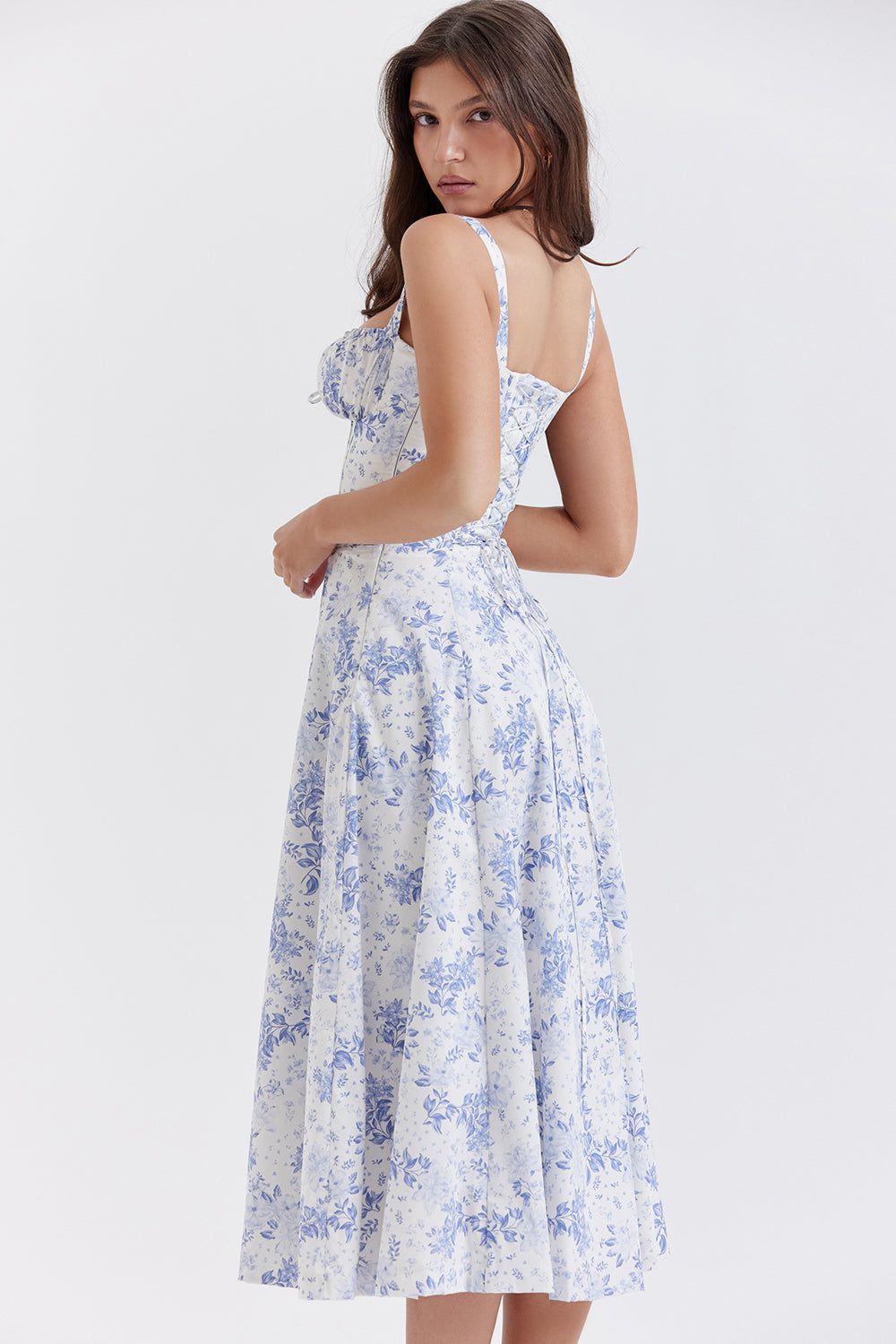Lavinque Dress Robe Fleurie à Bretelles | Corsetée | Romantique et Légère