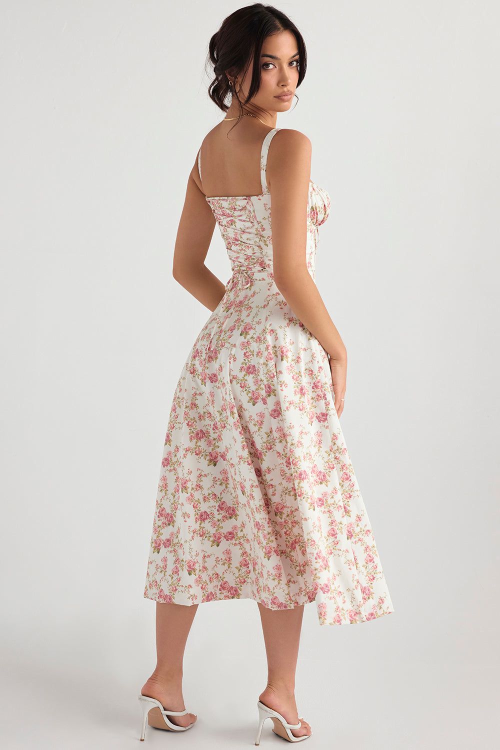 Lavinque Dress Robe Fleurie à Bretelles | Corsetée | Romantique et Légère