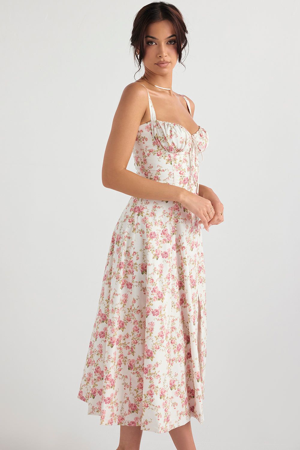 Lavinque Dress Robe Fleurie à Bretelles | Corsetée | Romantique et Légère