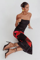 Lavinque Dress Robe Longue Bustier Noire | Imprimé Floral Rouge | Élégance Audacieuse