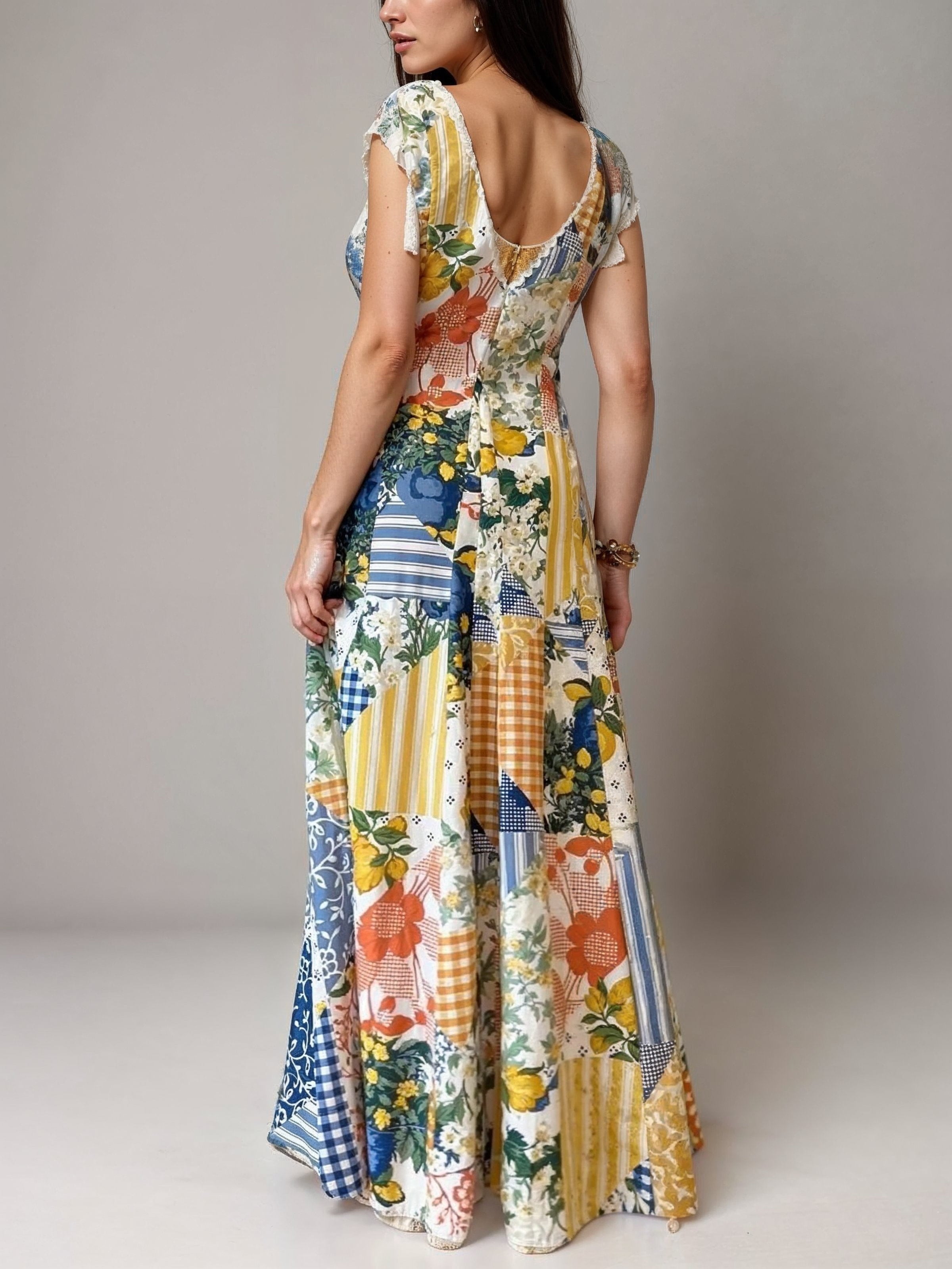 Lavinque Dress Robe Longue Imprimée | Décolleté Plongeant | Élégante et Estivale