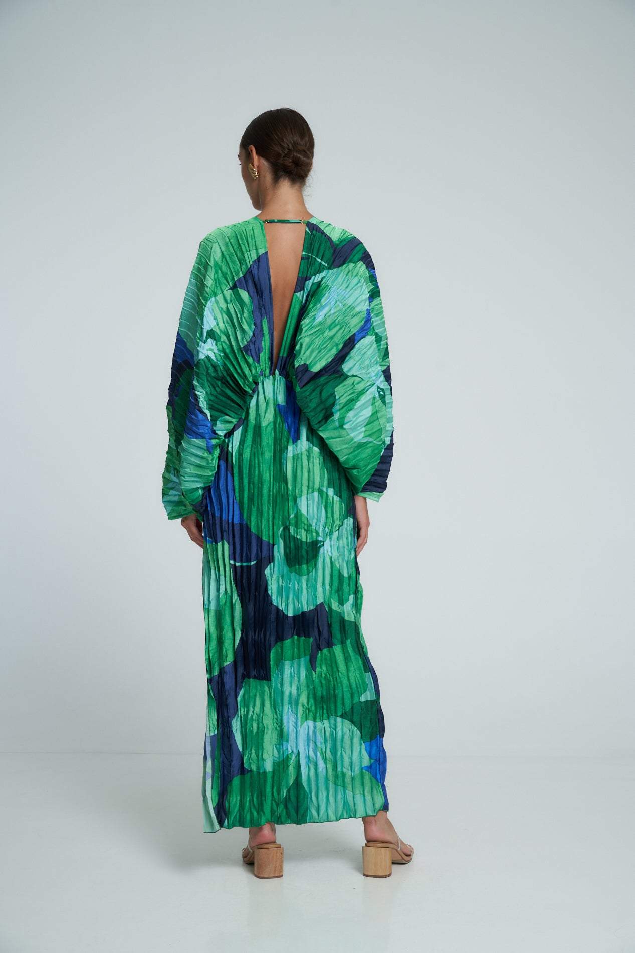 Lavinque Dress Robe Longue Satinée | Fendue | Élégante et Moderne
