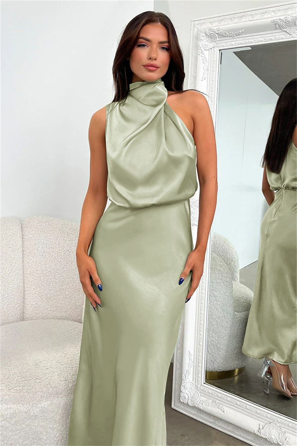 Lavinque Dress Robe Longue Satinée | Vert Sauge | Col Drapé Élégant