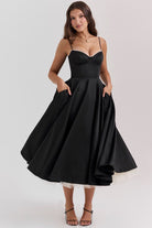 Lavinque Dress Robe Midi Évasée | Élégance | Douce et Féminine