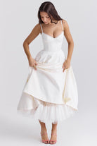 Lavinque Dress Robe Midi Évasée | Élégance | Douce et Féminine