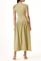 Lavinque Dress Robe Noire Asymétrique | Élégante | Moderne et Intemporelle