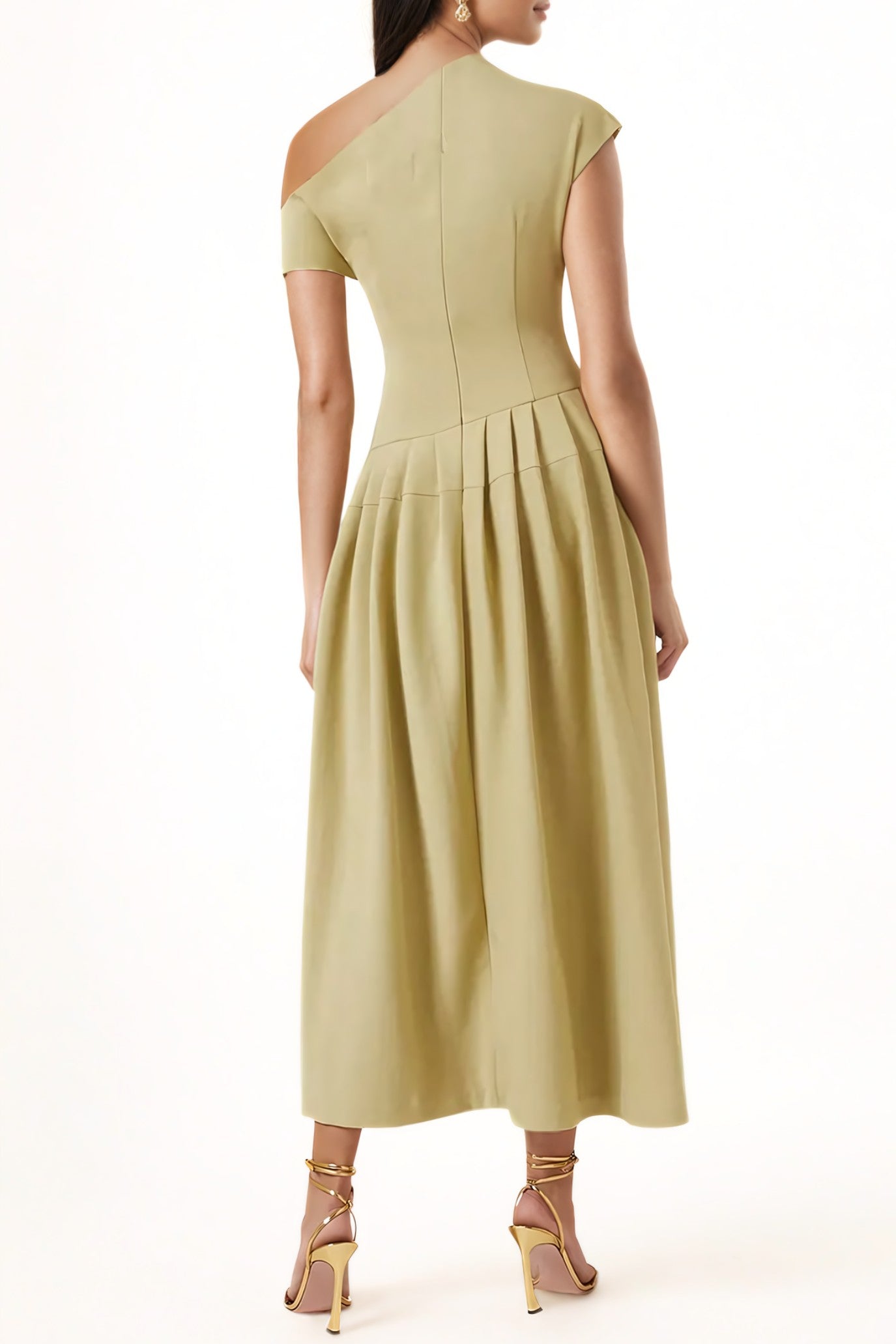 Lavinque Dress Robe Noire Asymétrique | Épaule Dénudée | Élégance Moderne Midi