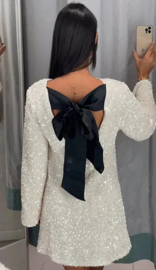 Lavinque Dress Robe Noire & Blanche Élégante | Nœud dans le Dos | Coupe Décontractée