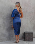 Lavinque Dress Robe Satinée Asymétrique | Élégante | Fluide et Sophistiquée