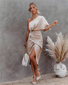 Lavinque Dress Robe Satinée Asymétrique | Élégante | Fluide et Sophistiquée