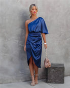 Lavinque Dress Robe Satinée Asymétrique | Élégante | Fluide et Sophistiquée