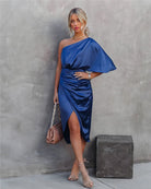 Lavinque Dress Robe Satinée Asymétrique | Élégante | Fluide et Sophistiquée