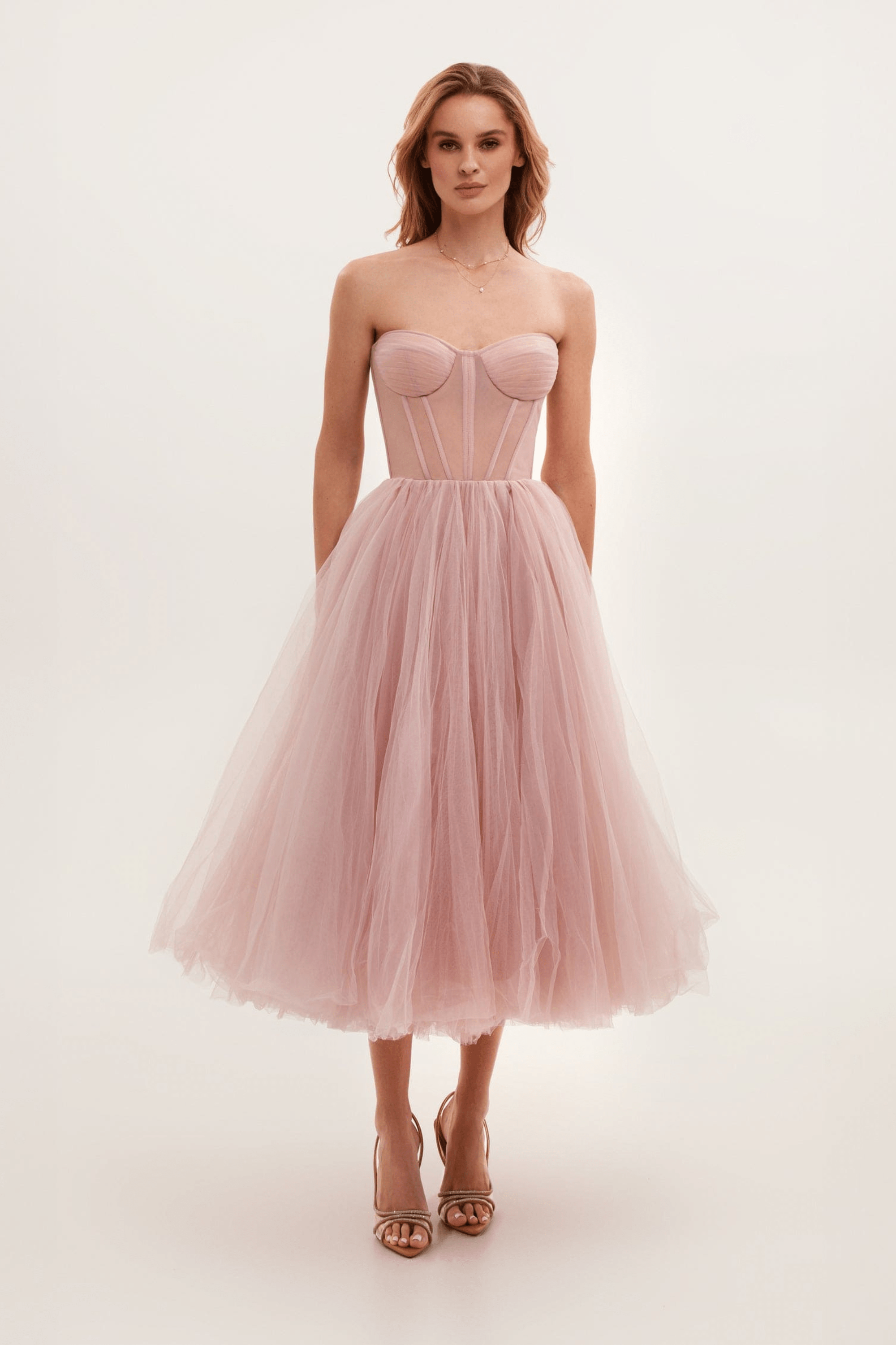 Lavinque Dress Rose / XS Robe Bustier Noire | Tulle | Dramatique et Élégante