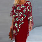Lavinque Dress Rouge / S Robe Élégante avec Cape en Chiffon | Motif Floral | Chic et Raffinée