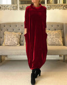 Lavinque Dress Rouge / S Robe Longue en Velours | Coupe Ample & Élégante | Confort et Raffinement