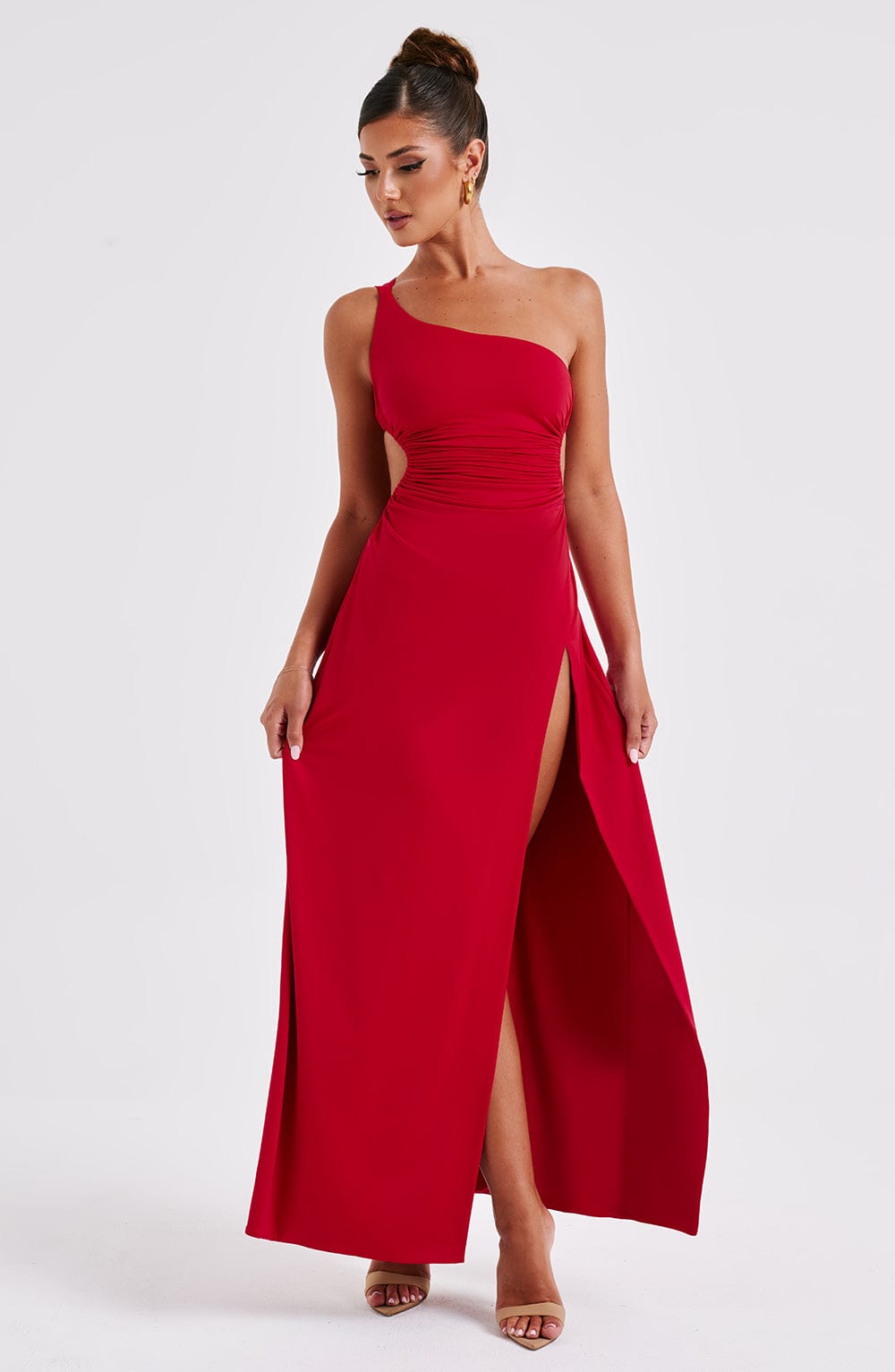 Lavinque Dress Rouge / S Robe Rouge Fendue | Asymétrique | Glamour et Moderne