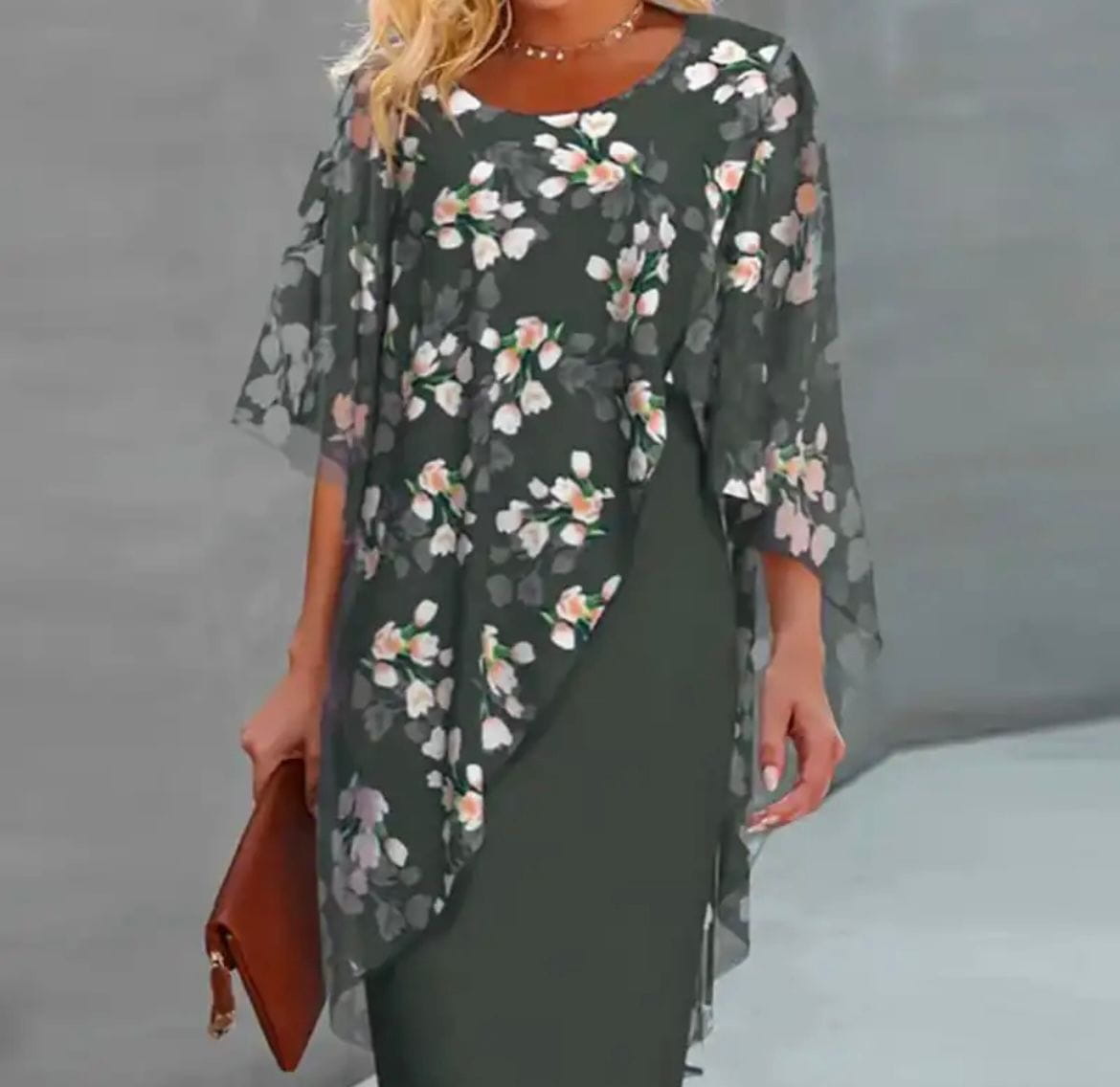 Lavinque Dress Vert / S Robe Élégante avec Cape en Chiffon | Motif Floral | Chic et Raffinée