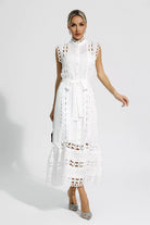 Lavinque Dresses Robe Longue Brodée | Bleu Ciel | Élégante et Structurée