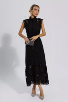 Lavinque Dresses Robe Longue Brodée | Bleu Ciel | Élégante et Structurée