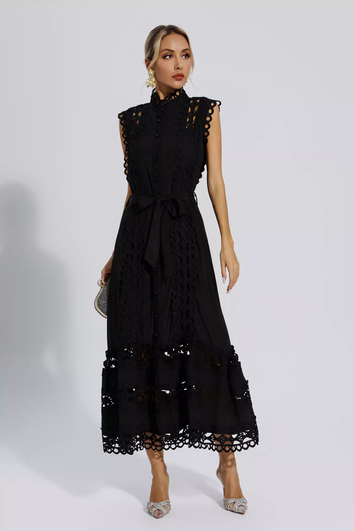 Lavinque Dresses Robe Longue Brodée | Bleu Ciel | Élégante et Structurée