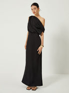 Lavinque Dresses Robe Noire Asymétrique | Drapé Sculptural | Élégance de Soirée