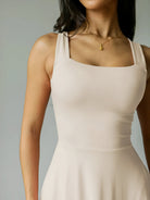 Lavinque Dresses Robe Noire Évasée | Sans Manches | Élégance Intemporelle