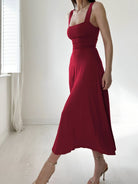 Lavinque Dresses Robe Noire Évasée | Sans Manches | Élégance Intemporelle