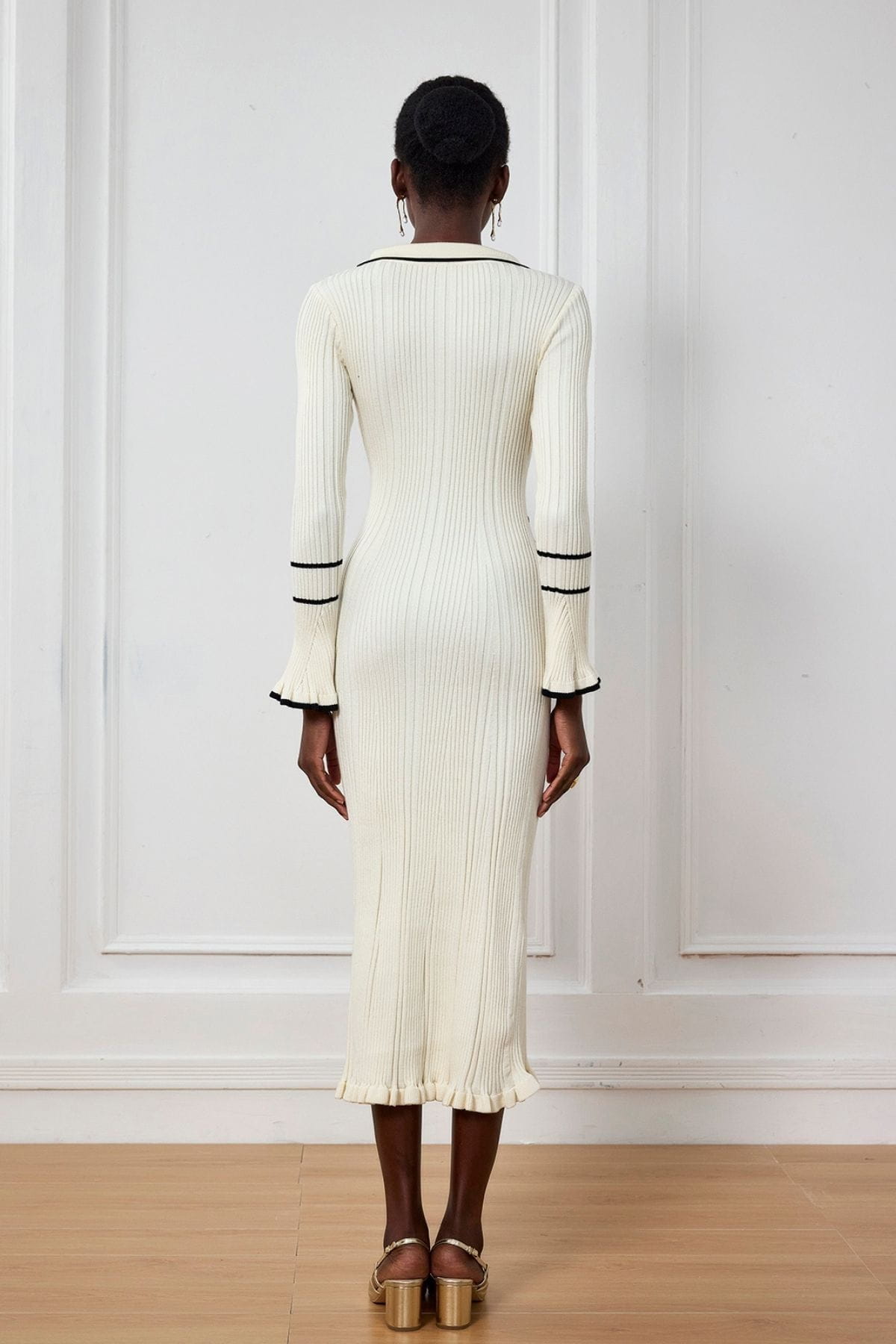Lavinque Dresses Robe Tricotée Écrue | Boutonnée | Élégance Parisienne et Confort