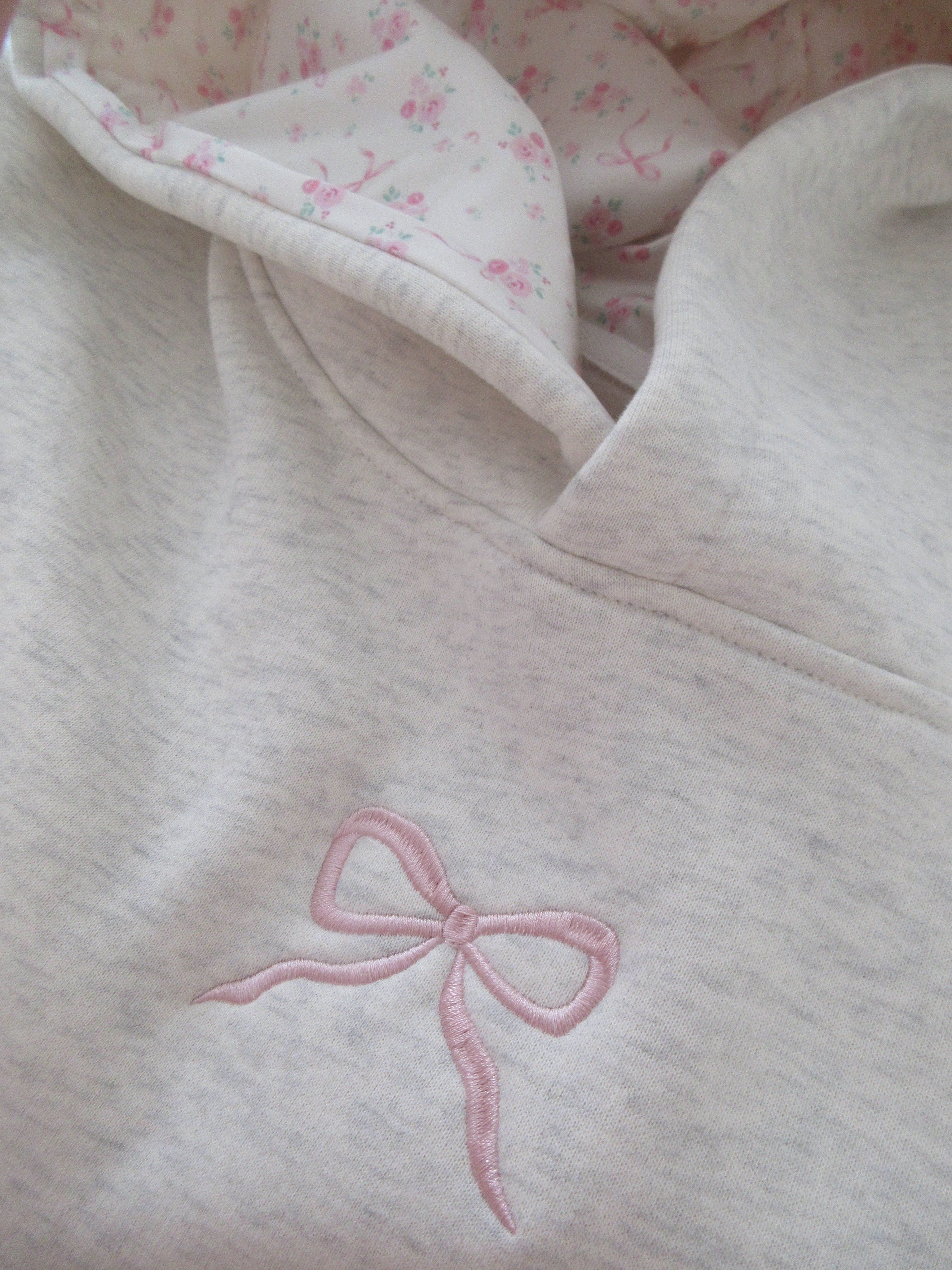 Lavinque Hoodies Sweat à Capuche avec Nœud Brodé | Confort | Doux et Féminin