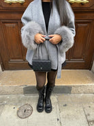 Lavinque jacket Gris / S Cape Élégante avec Fausse Fourrure | Chic & Raffinée | Look Sophistiqué