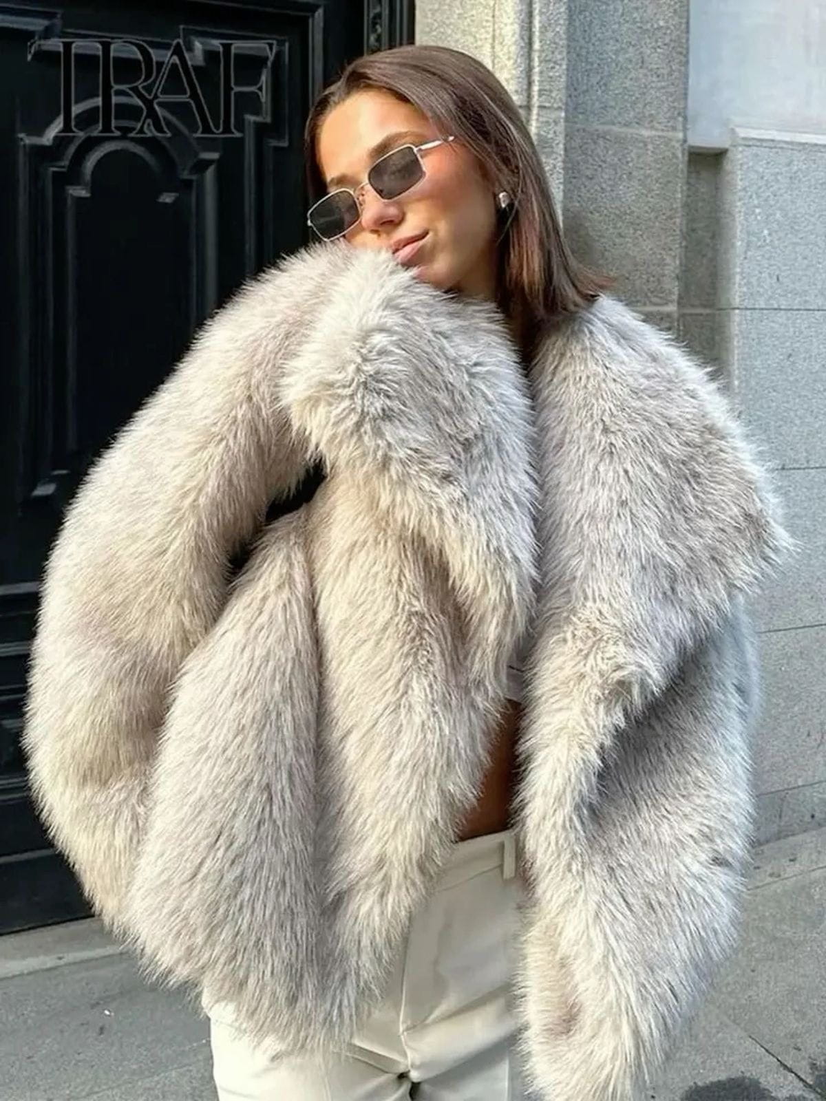 Lavinque Jacket Veste Courte en Fausse Fourrure | Élégance | Douce et Tendance