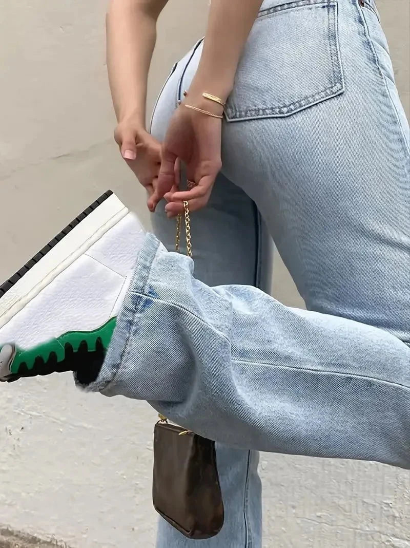 Lavinque jeans Jean Femme | Taille Haute & Coupe Évasée | Look Moderne