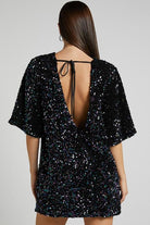 Lavinque Kleding en accessoires Robe Courte à Sequins Dos Nu | Glamour | Brillante et Élégante