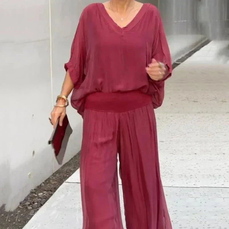 Lavinque outfit set Bourgogne / S Ensemble fluide blouse et pantalon | Ensemble | Élégance et confort sophistiqué