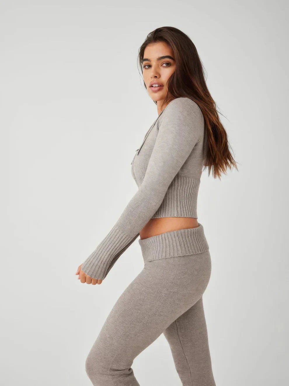 Lavinque Outfit set Ensemble Crop & Jogging Maille | Gris Taupe | Sexy & Confort Cosy