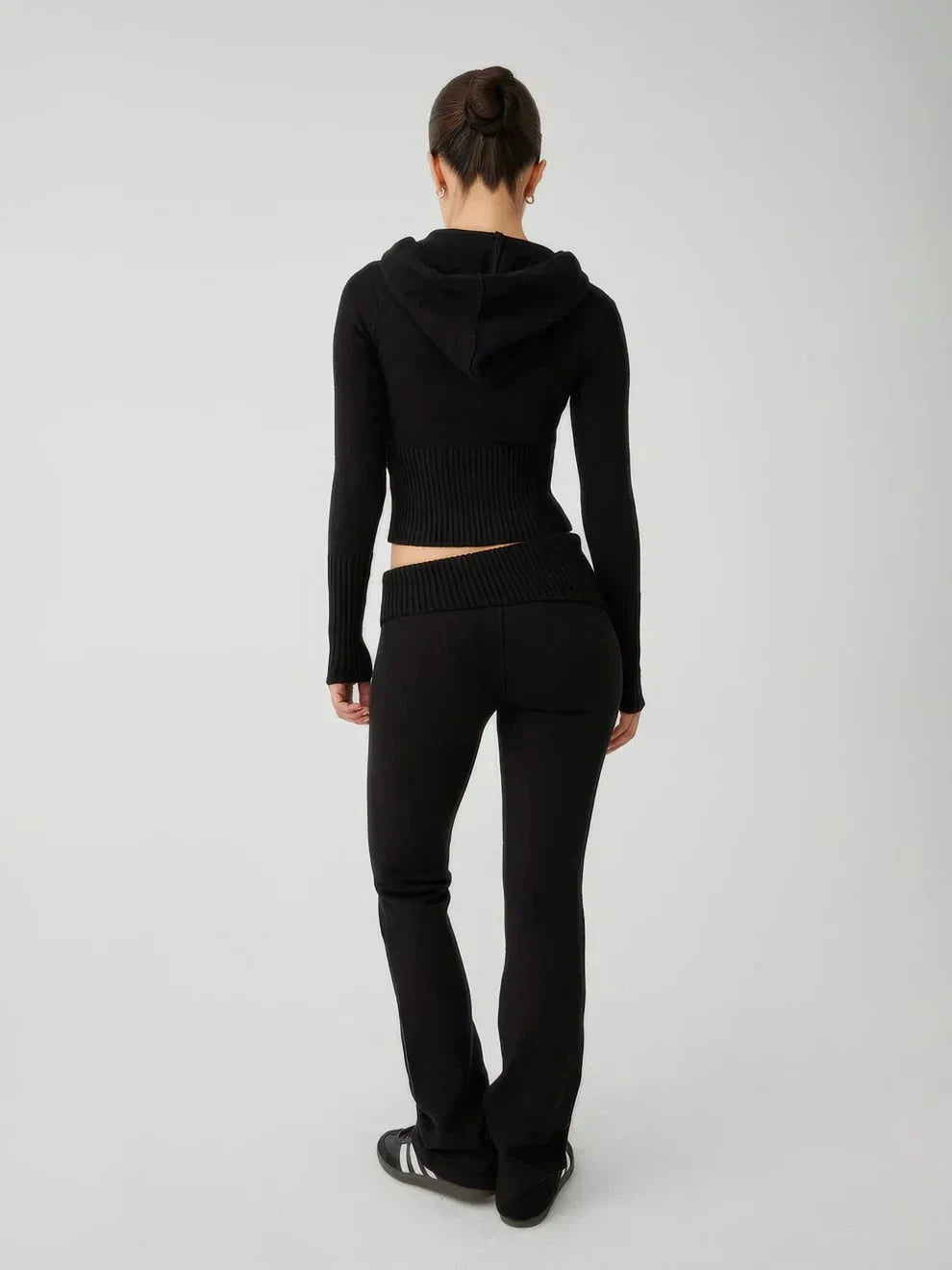 Lavinque Outfit set Ensemble Crop & Jogging Maille | Gris Taupe | Sexy & Confort Cosy