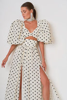 Lavinque outfit set Ensemble Crop Top et Jupe Fendue à Pois | Audacieux | Léger et Glamour