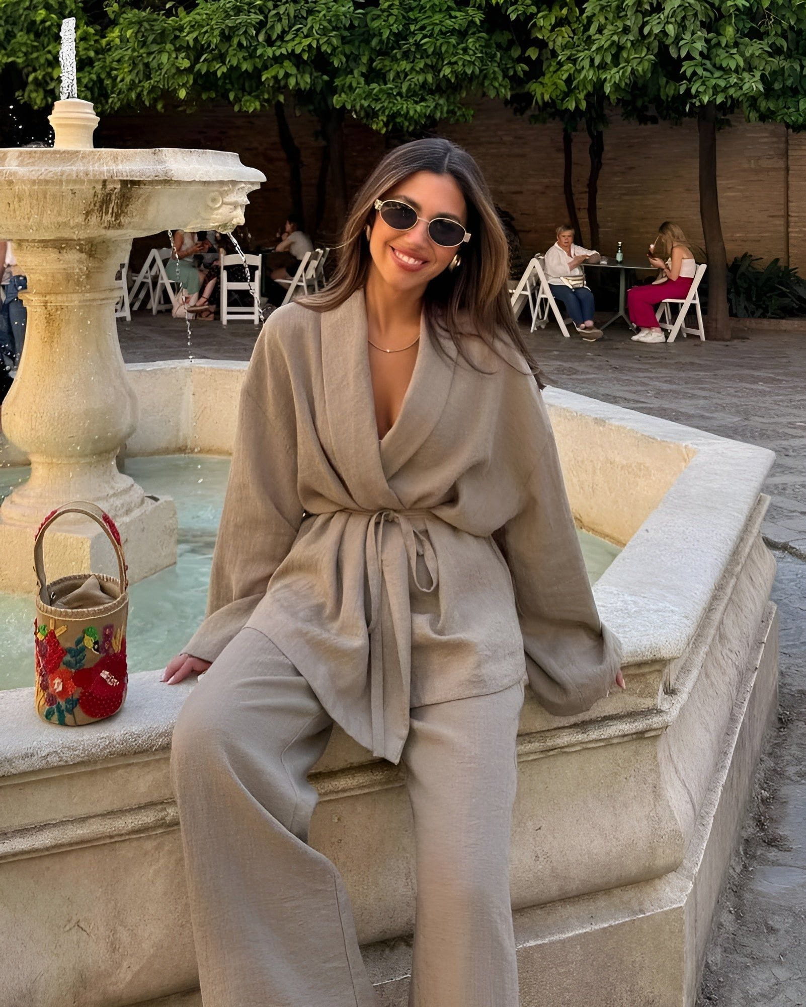 Lavinque Outfit set Ensemble Pantalon & Veste Ceinturée | Taupe Élégant | Fluide et Sophistiqué
