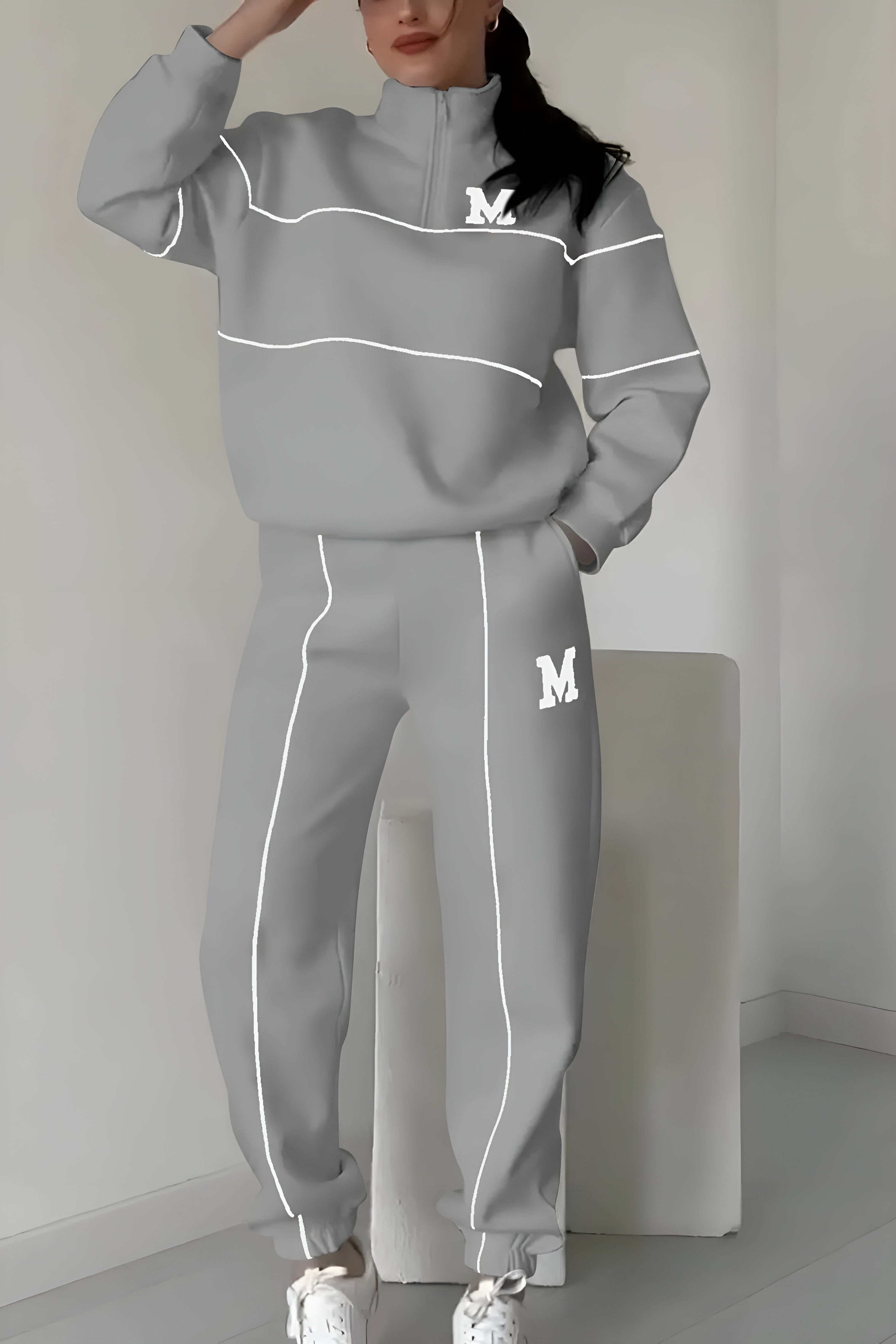 Lavinque Outfit set Gris / S Ensemble de Jogging Vert Foncé | Col Zippé & Lettrage M | Sportif et Stylé