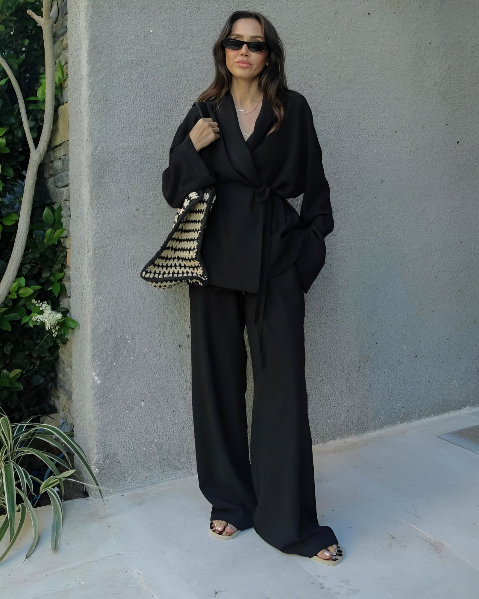 Lavinque Outfit set Noir / XS Ensemble Pantalon & Veste Ceinturée | Taupe Élégant | Fluide et Sophistiqué