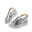 Lavinque Sandals Sandales Compensées Métallisées | Argenté | Modernes et Confortables