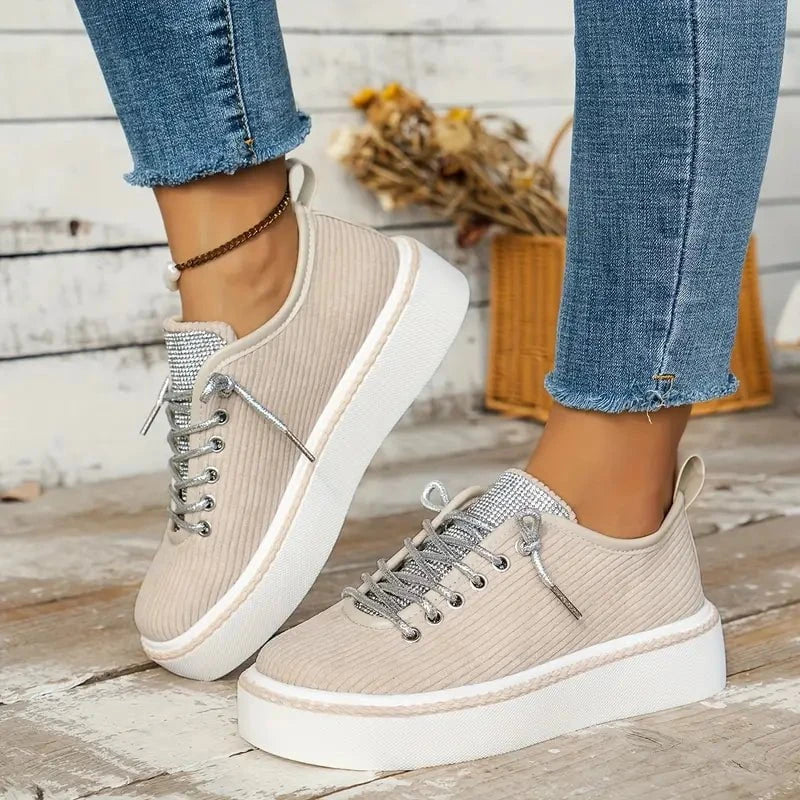 Lavinque Sneakers Beige / 36 Baskets en velours côtelé | Orange | Tendance et confortables