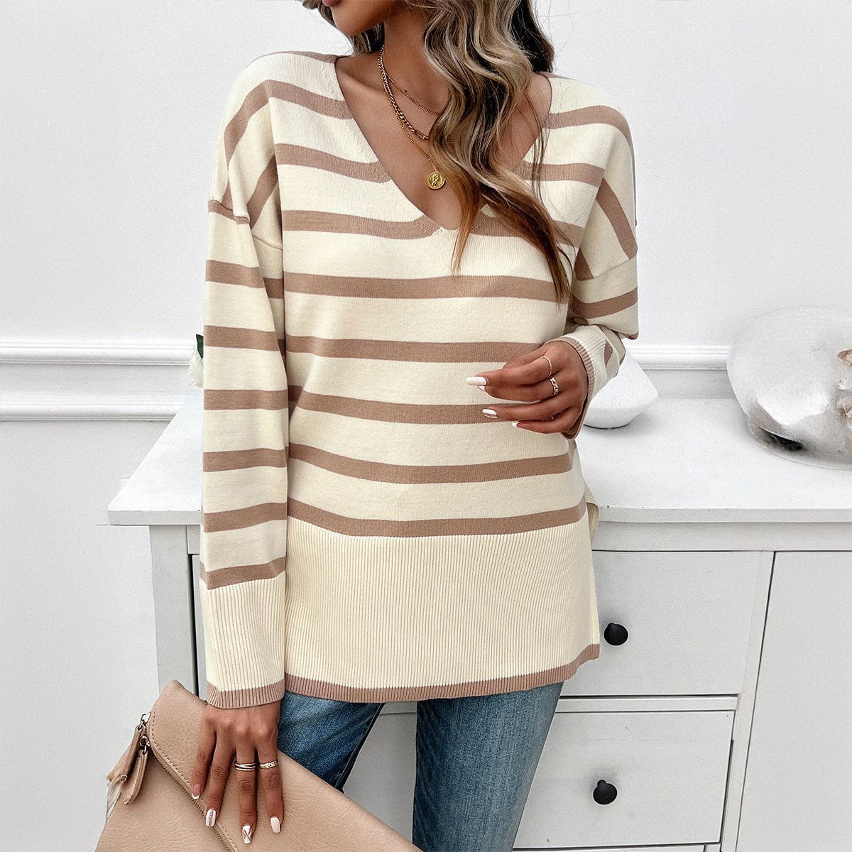 Lavinque Sweater Beige / S Pull Oversize Rayé | Col V | Confort et Style Décontracté