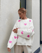 Lavinque Sweater Blanc (Coeurs roses) / S Pull Oversize Femme | Motif Cœurs & Douceur | Look Cosy et Tendance