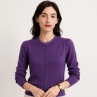 Lavinque Sweater Pourpre / XS Pull Boutonné Col Plissé | Élégant & Douillet | Détail Raffiné