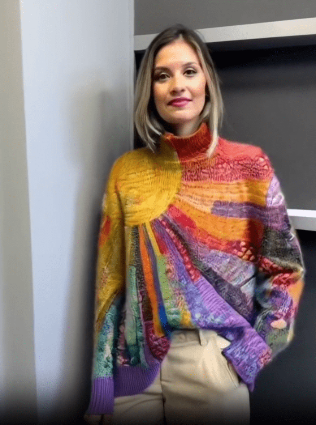 Lavinque Sweater Pull Arc-en-Ciel | Motif Soleil | Chaleur et Originalité