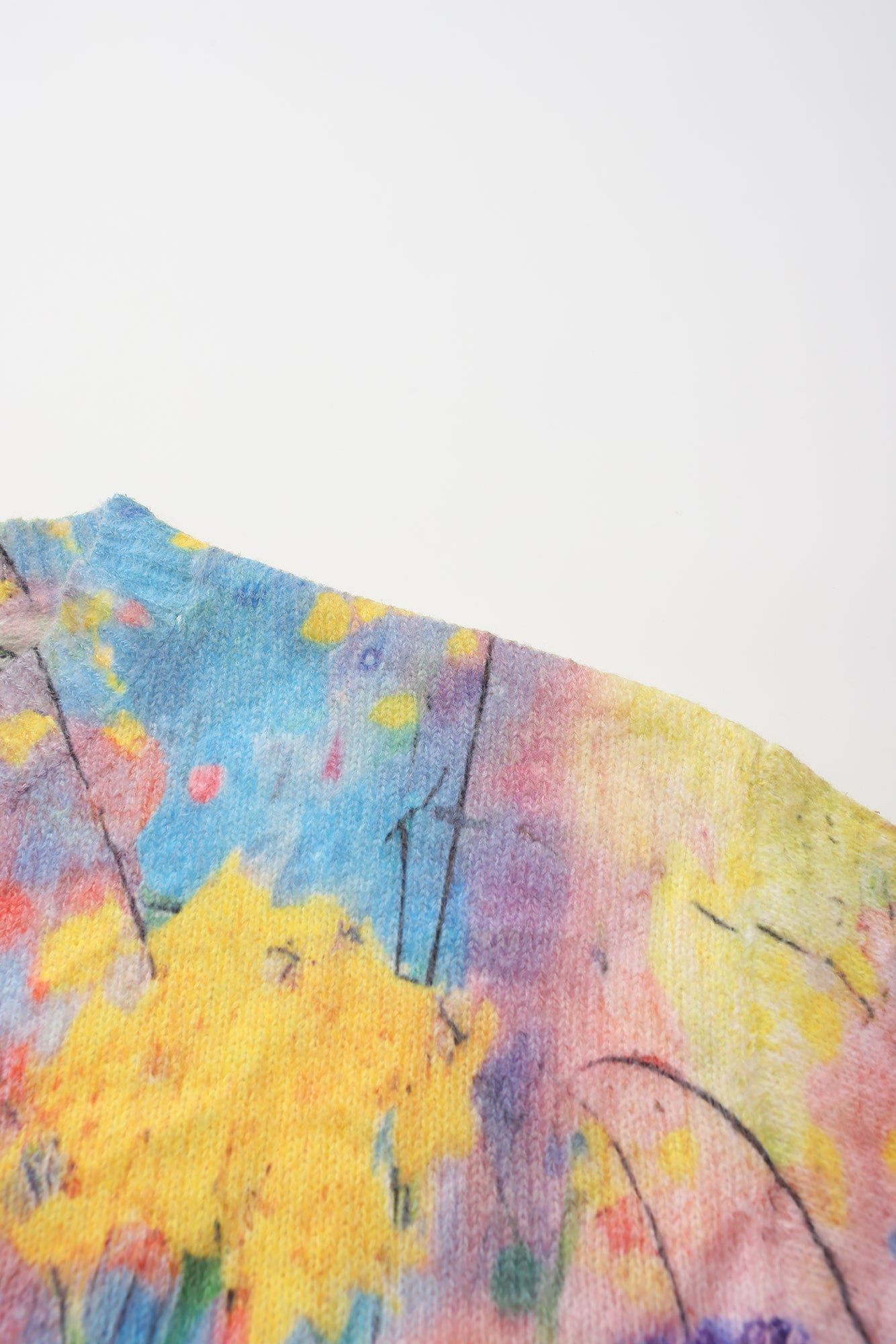 Lavinque Sweater Pull Artiste | Imprimé Floral Peint | Doux et Original