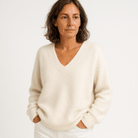 Lavinque Sweater Pull Violet Col V | Doux et Décontracté | Toucher Moelleux