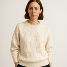 Lavinque Sweaters Blanc / S Pull Beige Motif Damier | Maille Texturée | Élégance Discrète