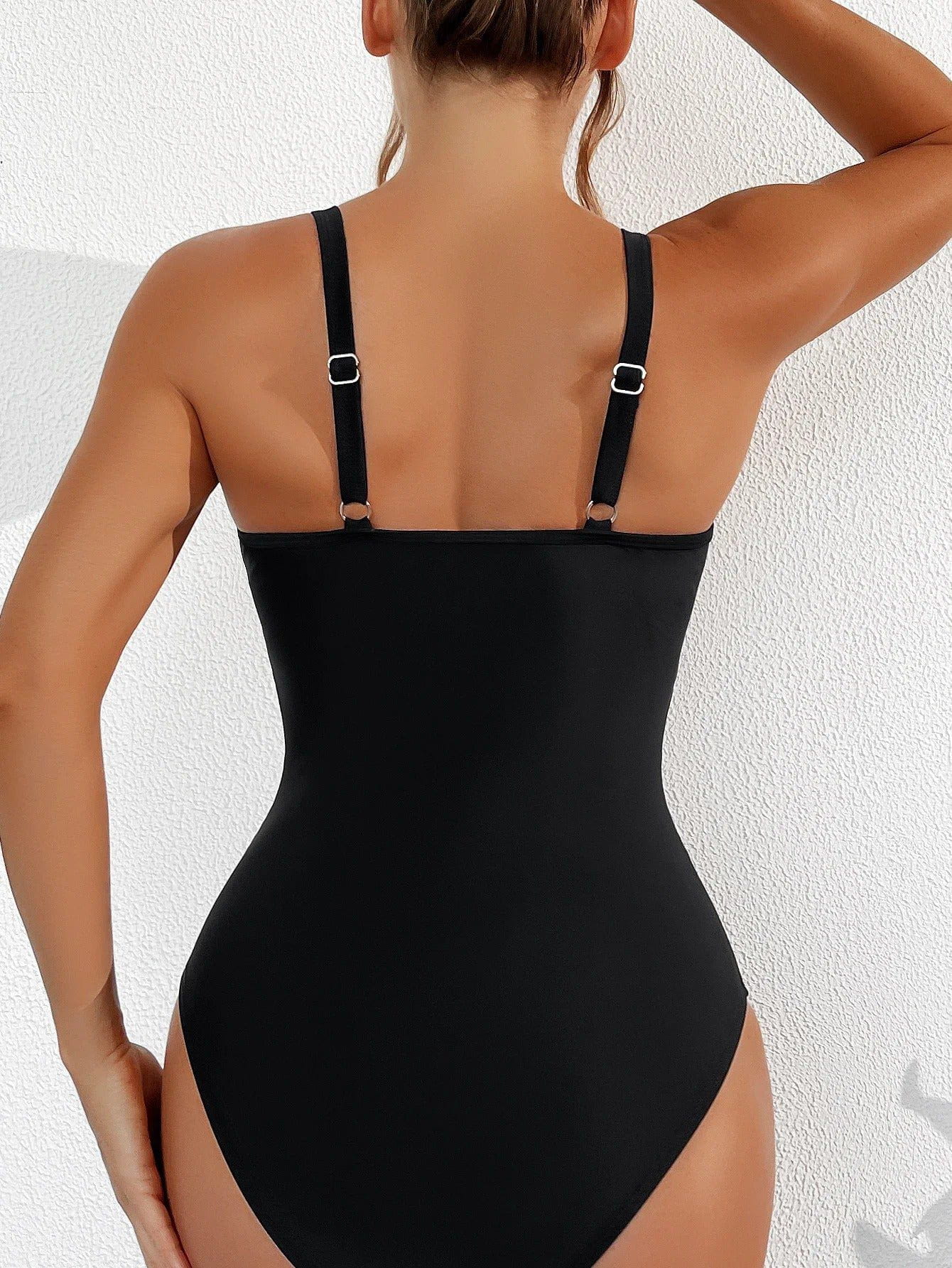 Lavinque Swimwear Maillot de Bain Une-Pièce avec Empiècements en Mesh | Élégance & Séduction | Coupe Gainante